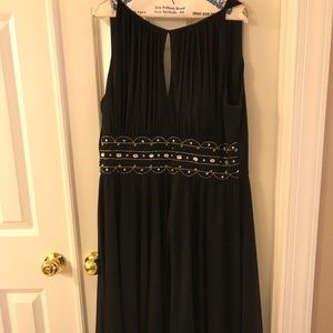 Jessica Howard Black Dress
